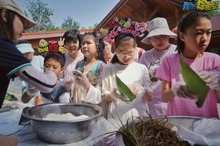 次节发力！利拉德上半场7中5拿下19分4助 第二节独揽14分